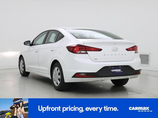 White 2020 Hyundai ELANTRA SE