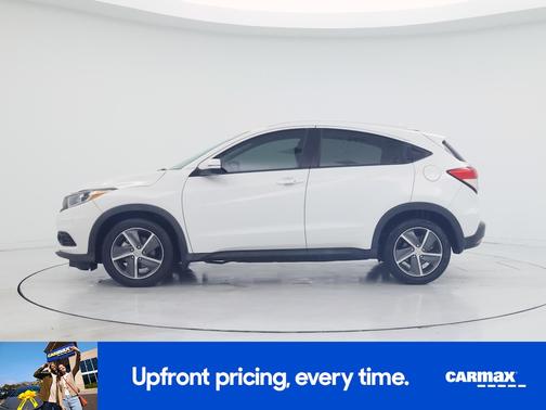 White 2021 Honda HR-V EX