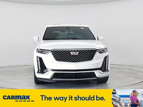 2023 Cadillac XT6 Luxury