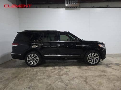 2022 Lincoln Navigator Reserve