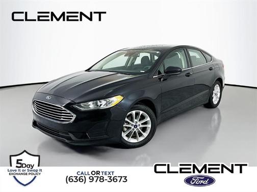 2020 Ford Fusion SE