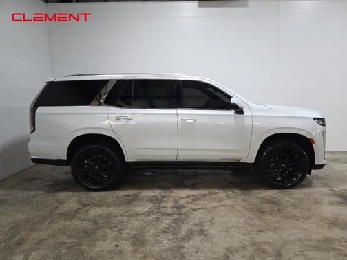 2022 Cadillac Escalade Premium Luxury