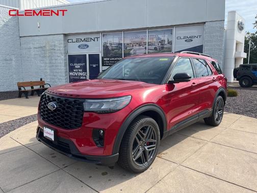 2025 Ford Explorer ST-Line