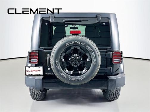 2018 Jeep Wrangler JK Sahara