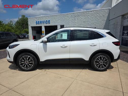 2025 Ford Escape PHEV