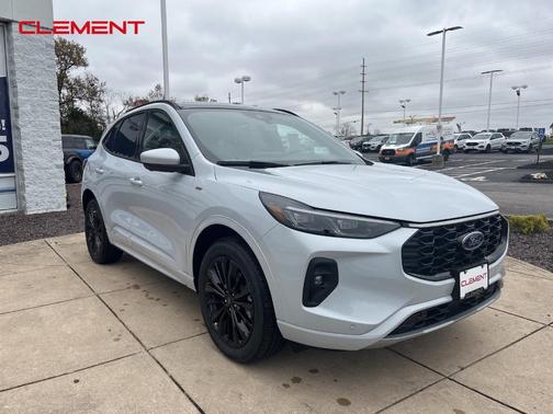 2025 Ford Escape ST-Line Elite