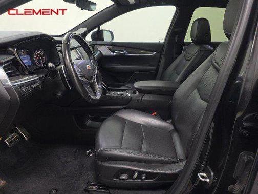 2021 Cadillac XT5 Sport