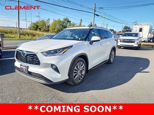 2022 Toyota Highlander Platinum