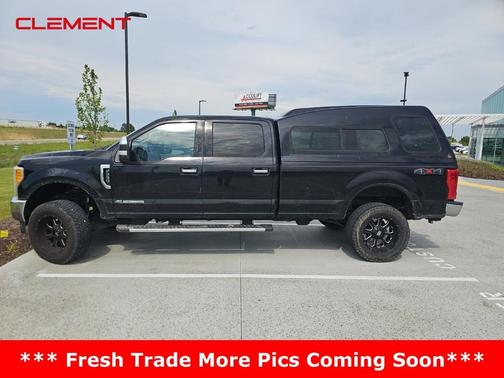 Shadow Black 2017 Ford F-250 XLT
