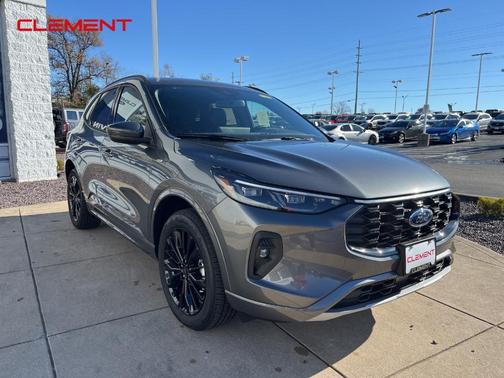 2025 Ford Escape ST-Line Elite