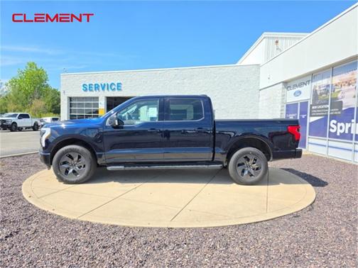 2025 Ford F-150 Lightning Flash