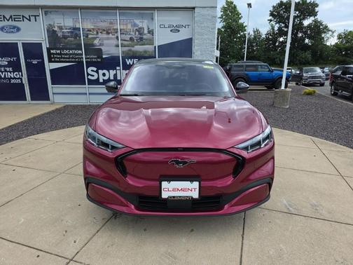 2025 Ford Mustang Mach-E Premium