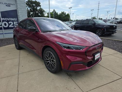 2025 Ford Mustang Mach-E Premium