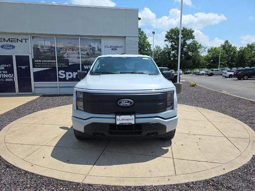 2025 Ford F-150 Lightning XLT