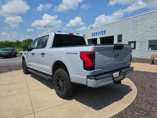 2025 Ford F-150 Lightning XLT