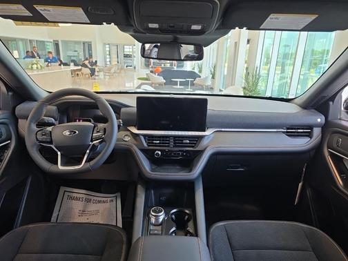 Agate Black Metallic 2026 Ford Explorer Tremor