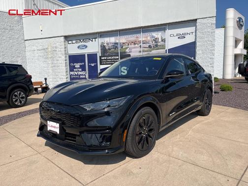 2025 Ford Mustang Mach-E Premium