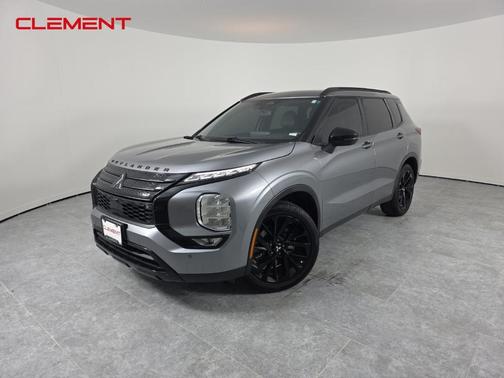 2023 Mitsubishi Outlander SE Special Edition