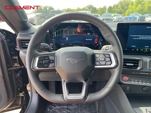 2025 Ford Mustang 