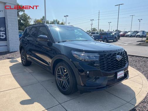 2025 Ford Explorer ST