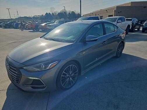 2017 Hyundai ELANTRA Sport