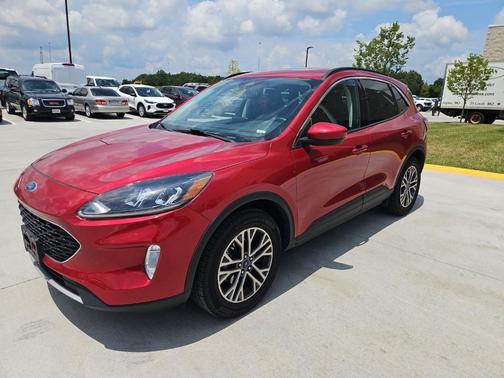 Rapid Red Metallic Tinted Clearcoat 2021 Ford Escape SEL