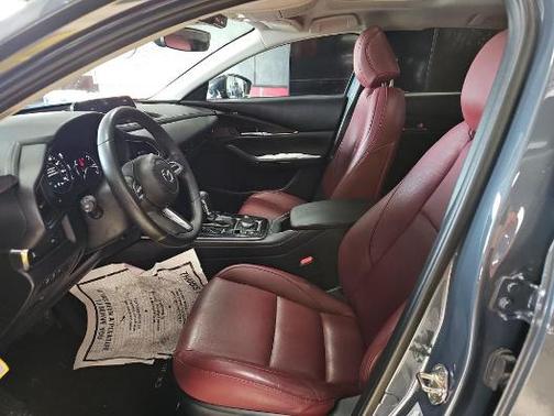 2023 Mazda CX-30 2.5 S Carbon Edition