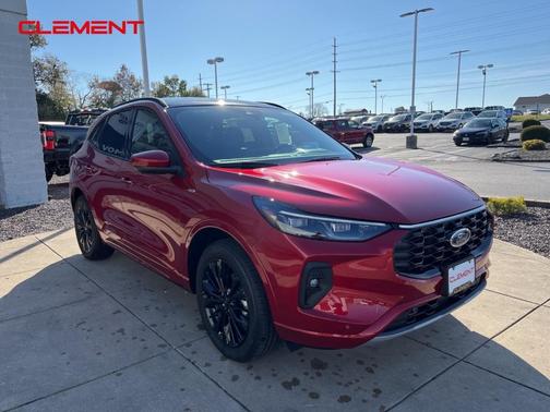 2025 Ford Escape ST-Line Elite