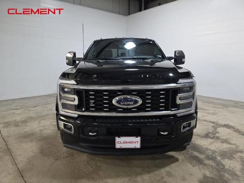 2023 Ford F-450 Platinum
