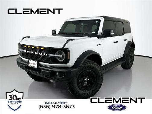 Oxford White 2025 Ford Bronco Outer Banks