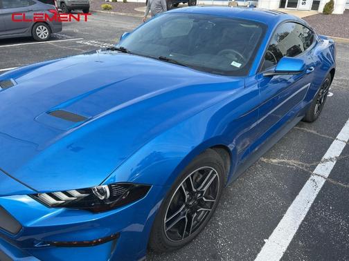 2020 Ford Mustang EcoBoost