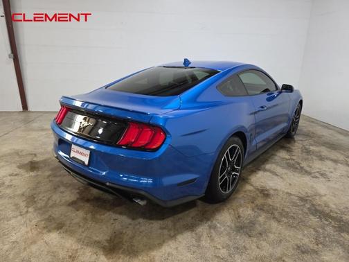 2020 Ford Mustang EcoBoost