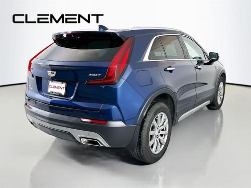 2022 Cadillac XT4 Premium Luxury