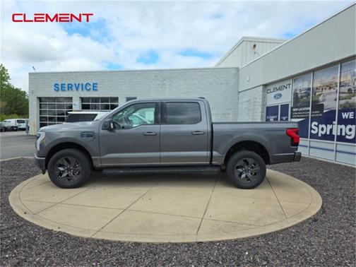 2025 Ford F-150 Lightning Flash