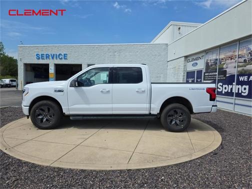 2025 Ford F-150 Lightning Flash