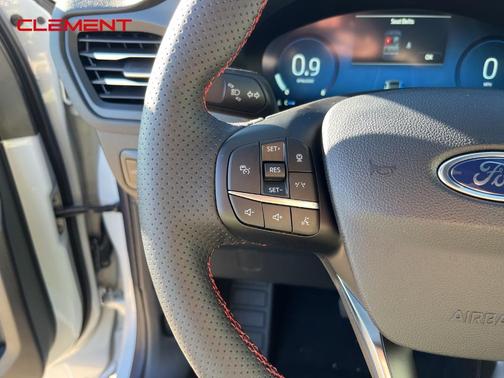 2025 Ford Escape ST-Line Elite