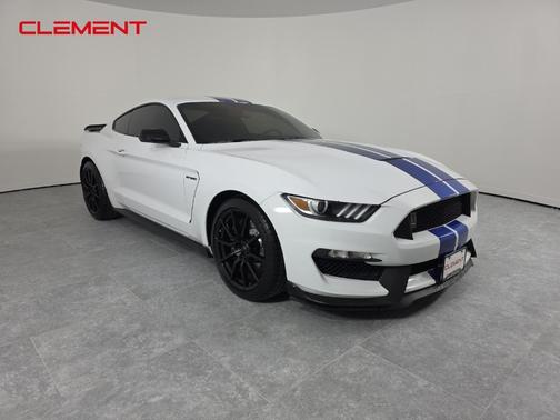 2017 Ford Shelby GT350 Base