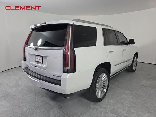 2016 Cadillac Escalade Platinum