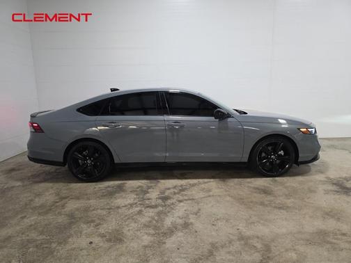 2023 Honda Accord Hybrid Sport-L
