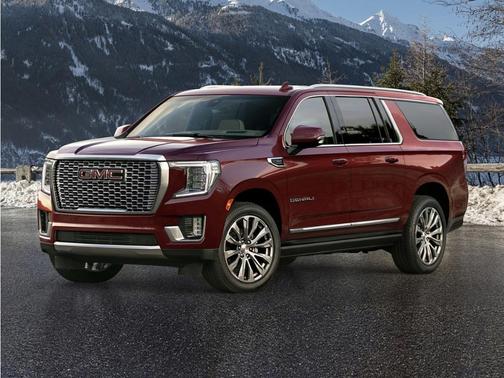 Gray 2022 GMC Yukon XL SLT