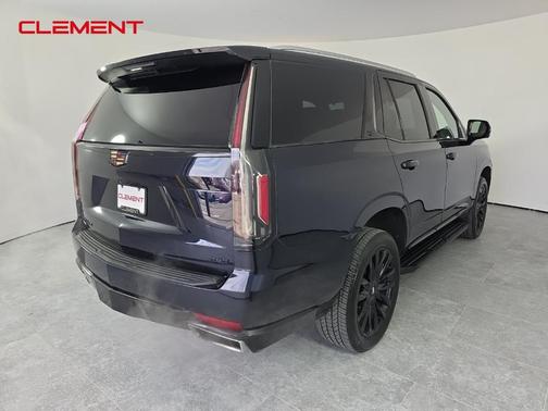 2022 Cadillac Escalade Premium Luxury