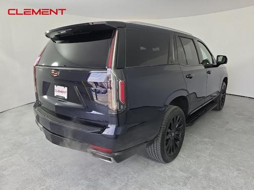 2022 Cadillac Escalade Premium Luxury