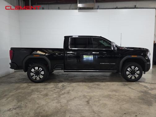 2024 GMC Sierra 2500 Denali