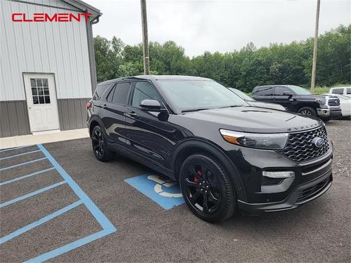 2022 Ford Explorer ST