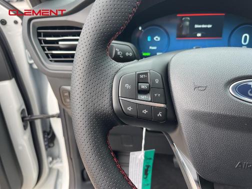 2025 Ford Escape ST-Line Elite