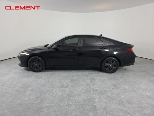 2023 Hyundai ELANTRA HEV Blue