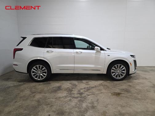 2022 Cadillac XT6 Premium Luxury AWD