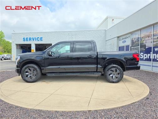 2025 Ford F-150 Lightning Flash