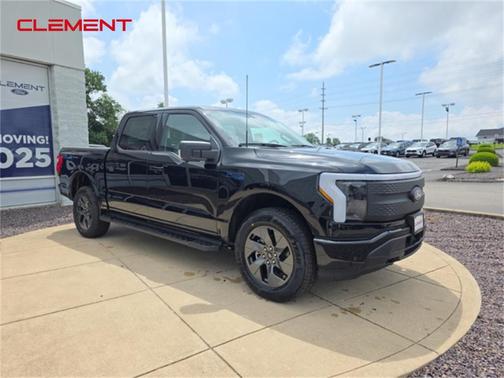 2025 Ford F-150 Lightning Flash