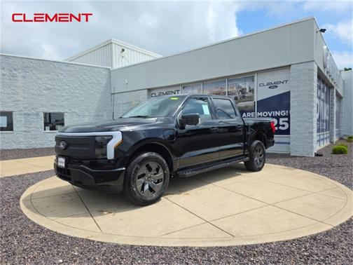 2025 Ford F-150 Lightning Flash